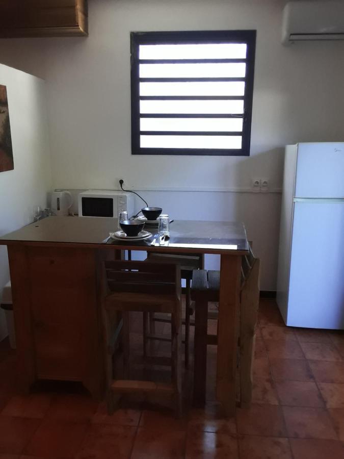 Hotel Le Tulear - Aux 4 Coins Du Monde Saint Pierre Zewnętrze zdjęcie