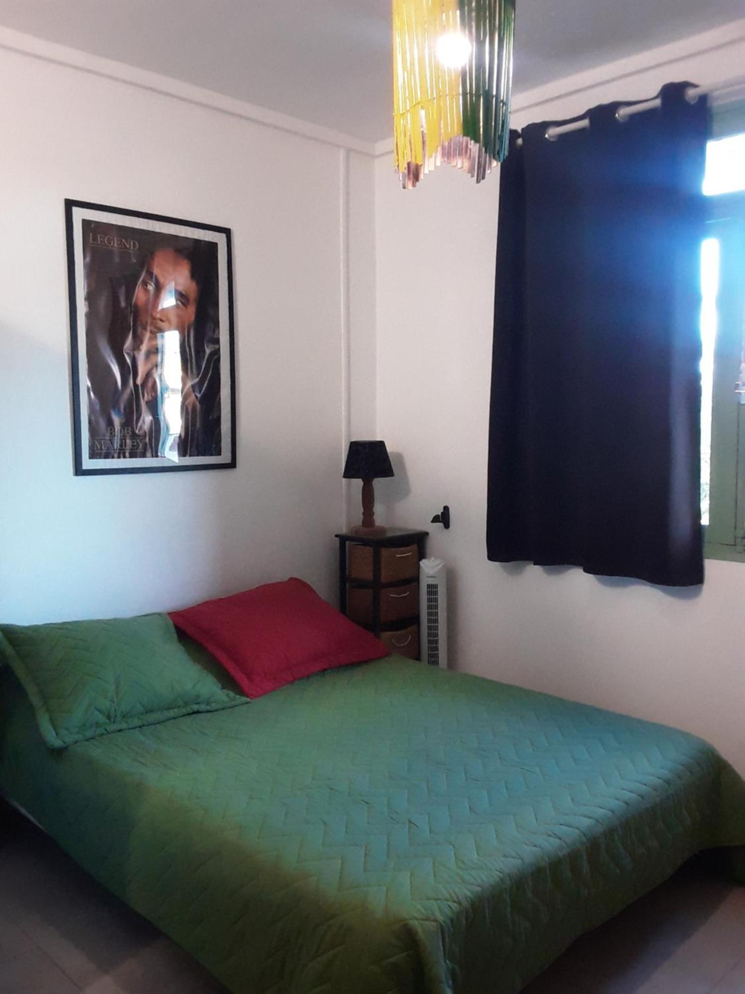 Hotel Le Tulear - Aux 4 Coins Du Monde Saint Pierre Pokój zdjęcie